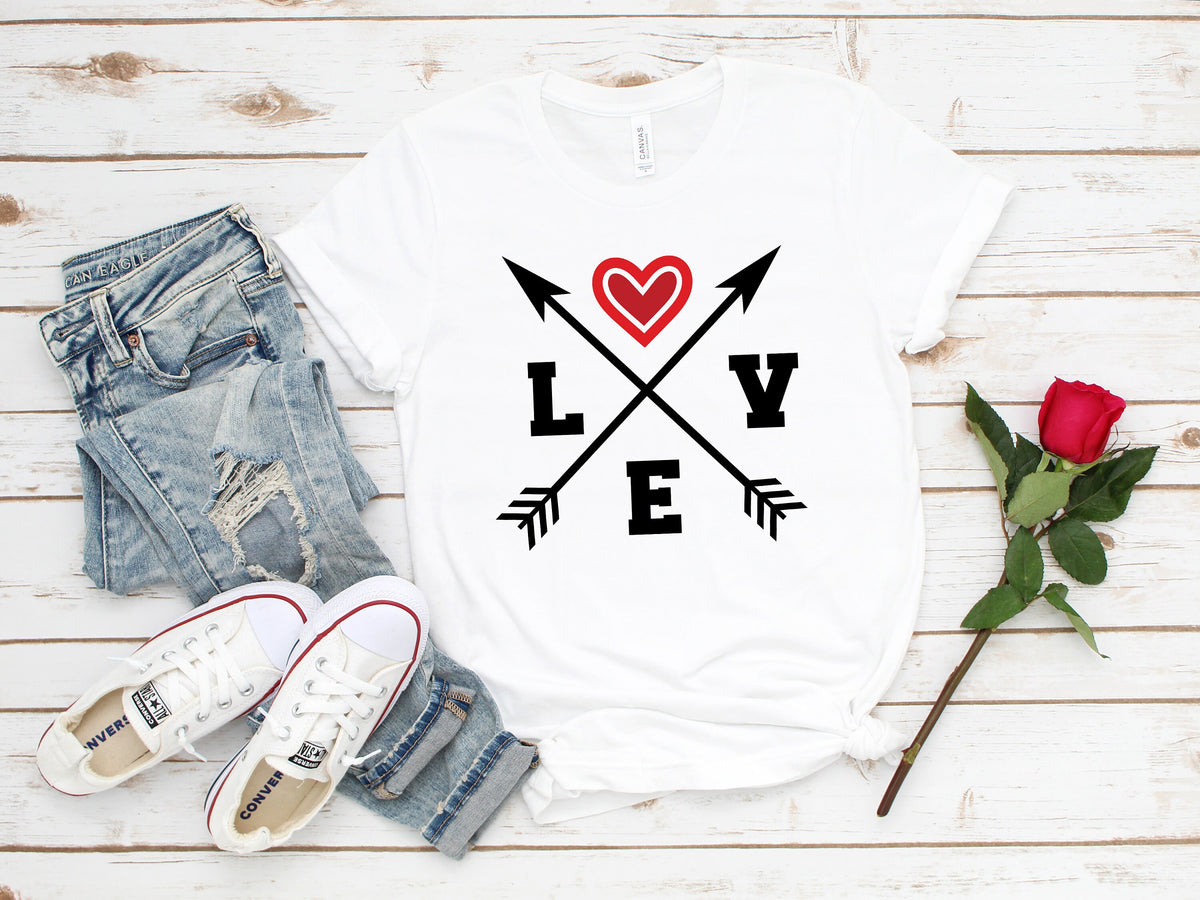 Love Arrows Valentine's Day Shirt: Women's Graphic Tee