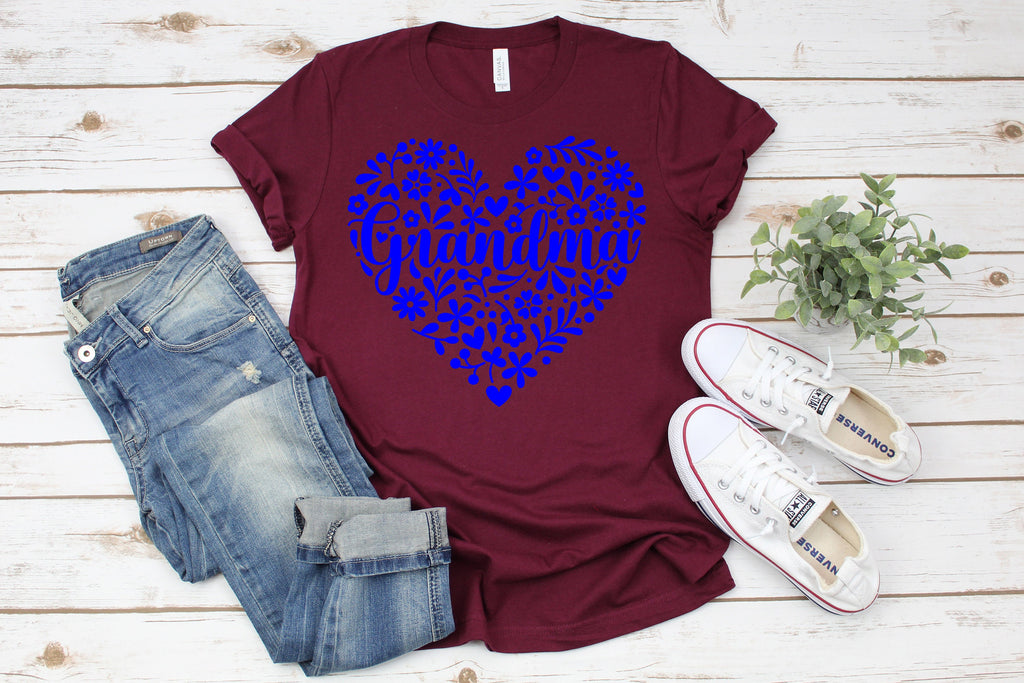 Grandma Flower Heart T-Shirt: Gift for Nana