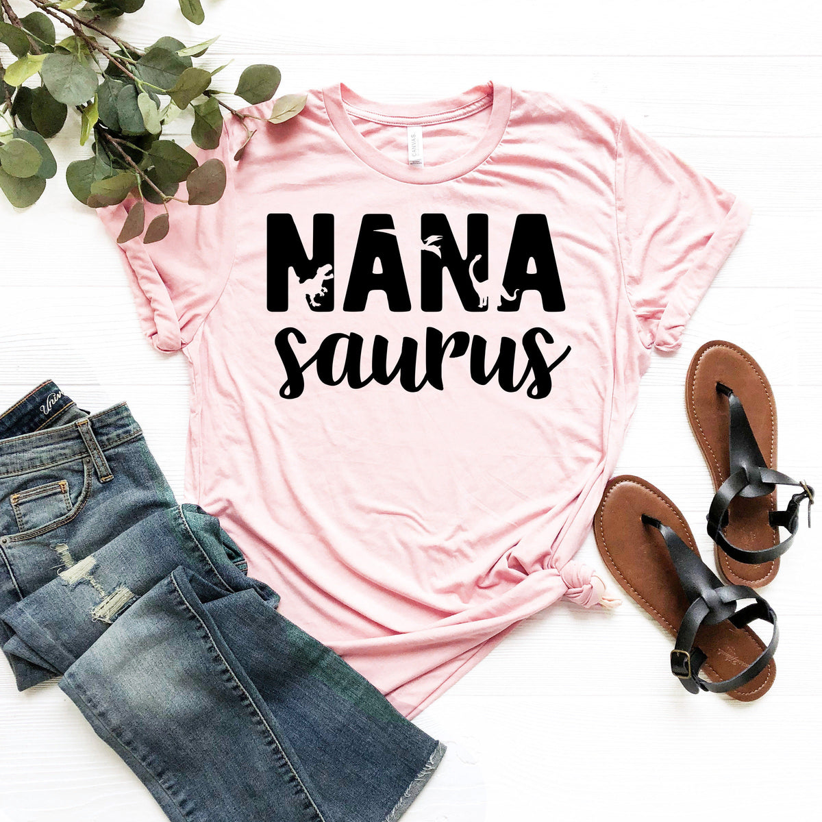 Nanasaurus T-Shirt: Funny Nana Dinosaur Graphic Tee