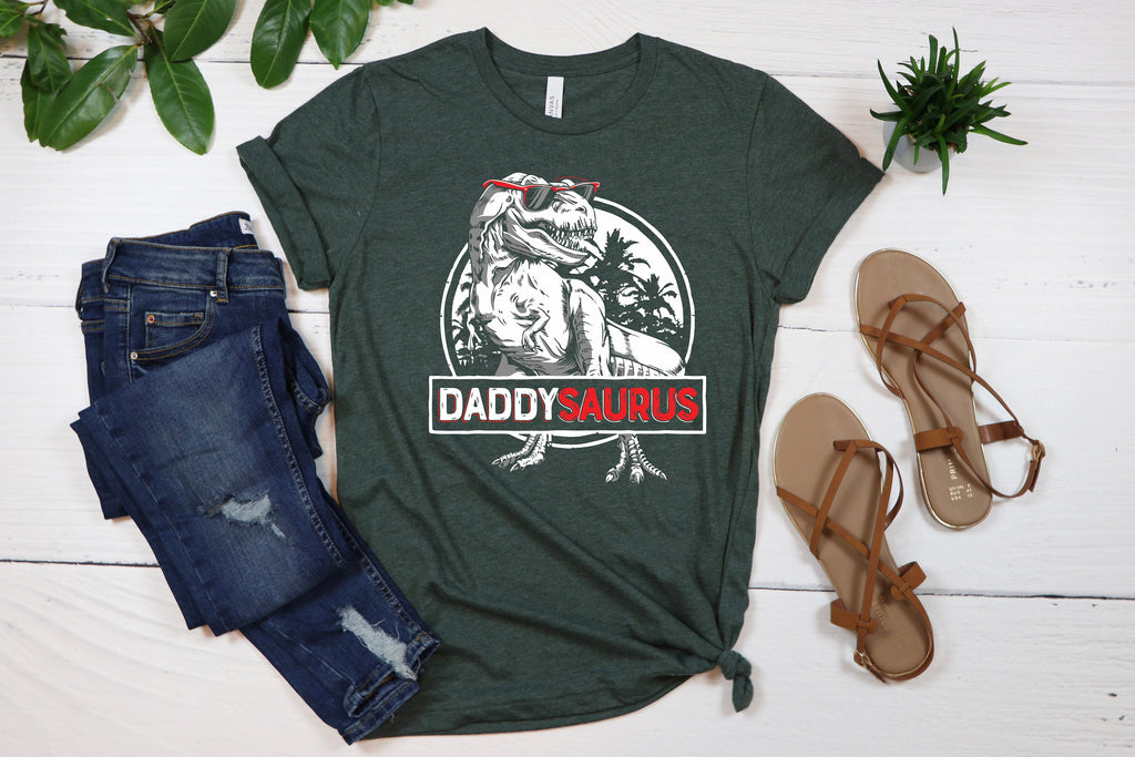 Daddysaurus T-Shirt: Dinosaur Dad Birthday Shirt