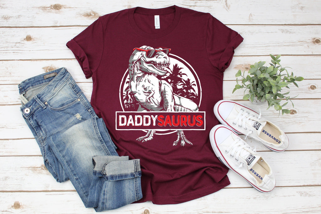 Daddysaurus T-Shirt: Dinosaur Dad Birthday Shirt