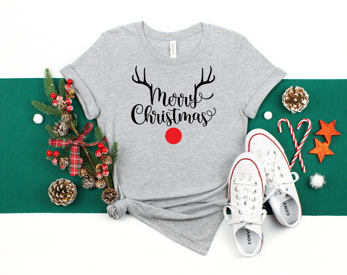 Reindeer Christmas Shirt: Peeping Xmas Family Tee