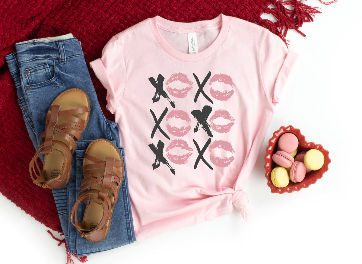 XOXO Lips Valentine's Day Shirt, Gift For Her