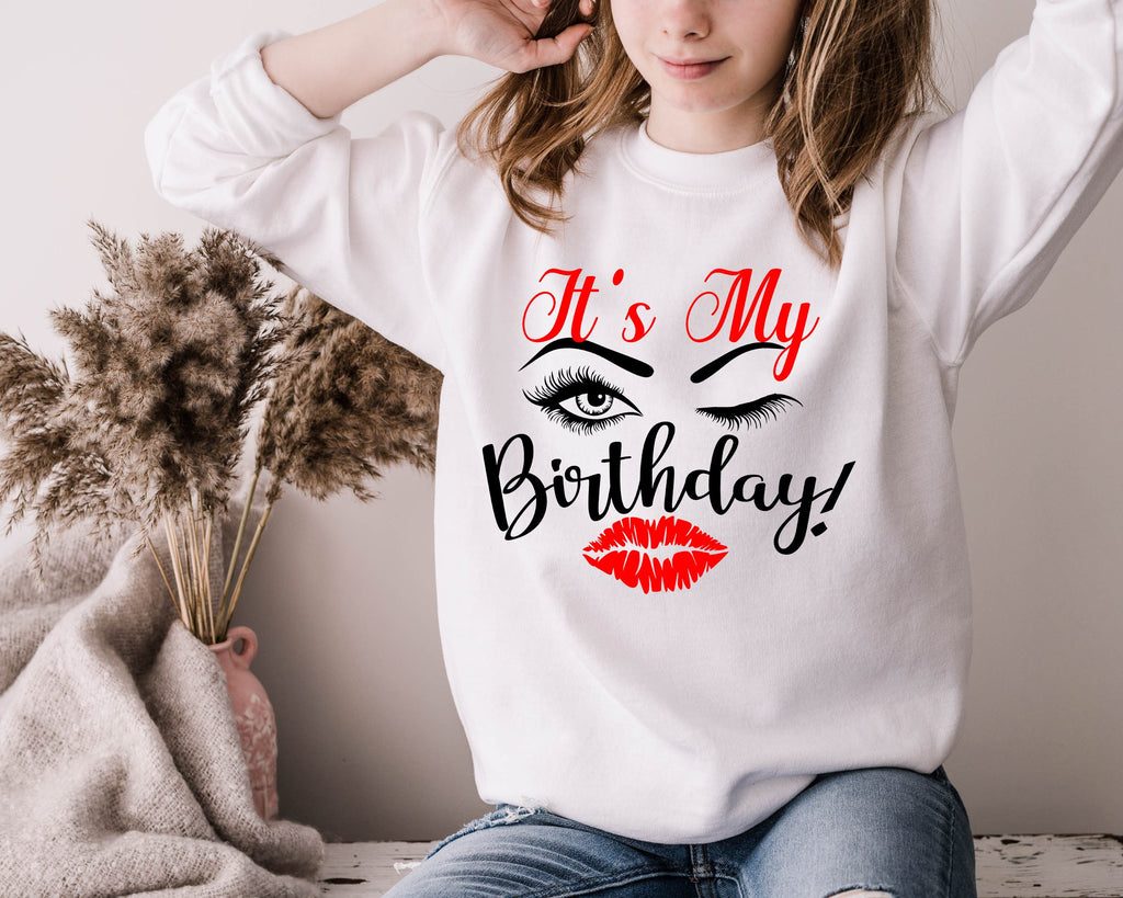 Eyelash Lips Birthday Shirt: Queen Birthday Party Gift