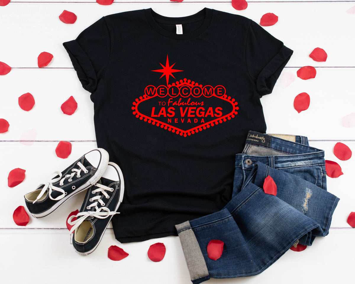 Las Vegas Bachelorette Party Shirt: Vegas Girl Trip Squad Tee