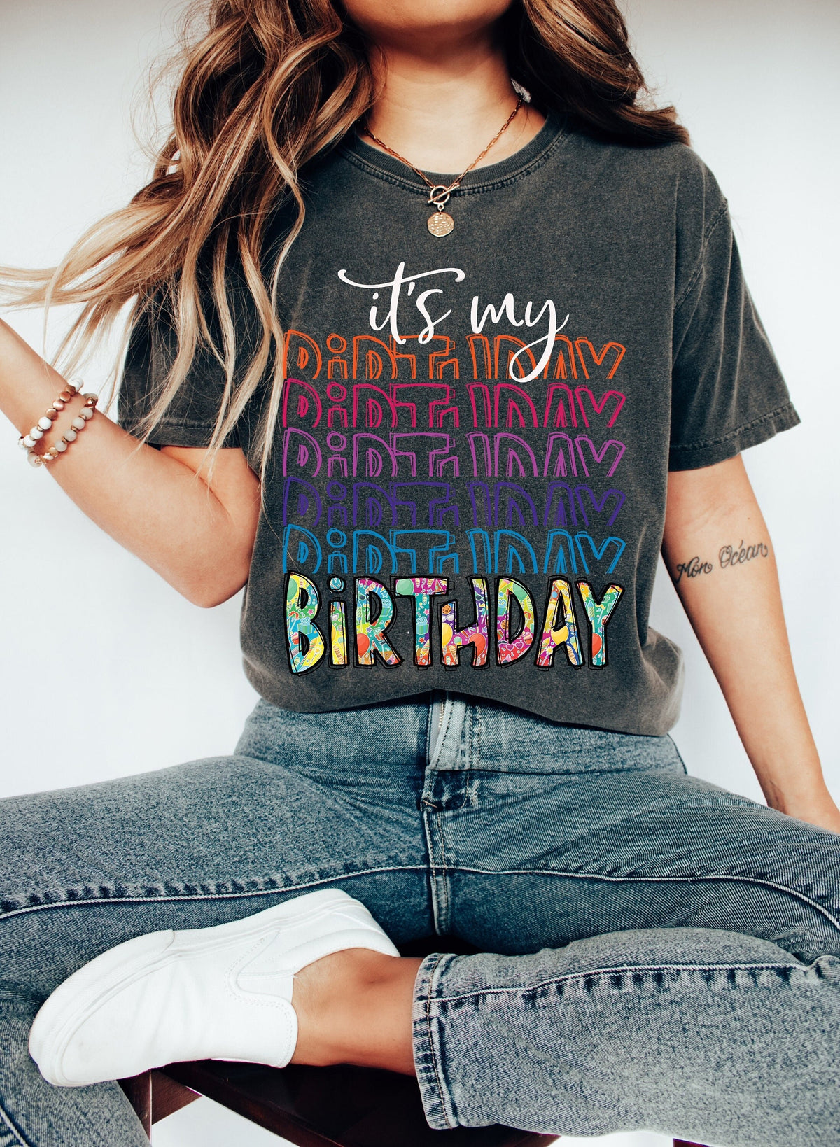Hand-Drawn It's My Birthday Shirt: Party Gift