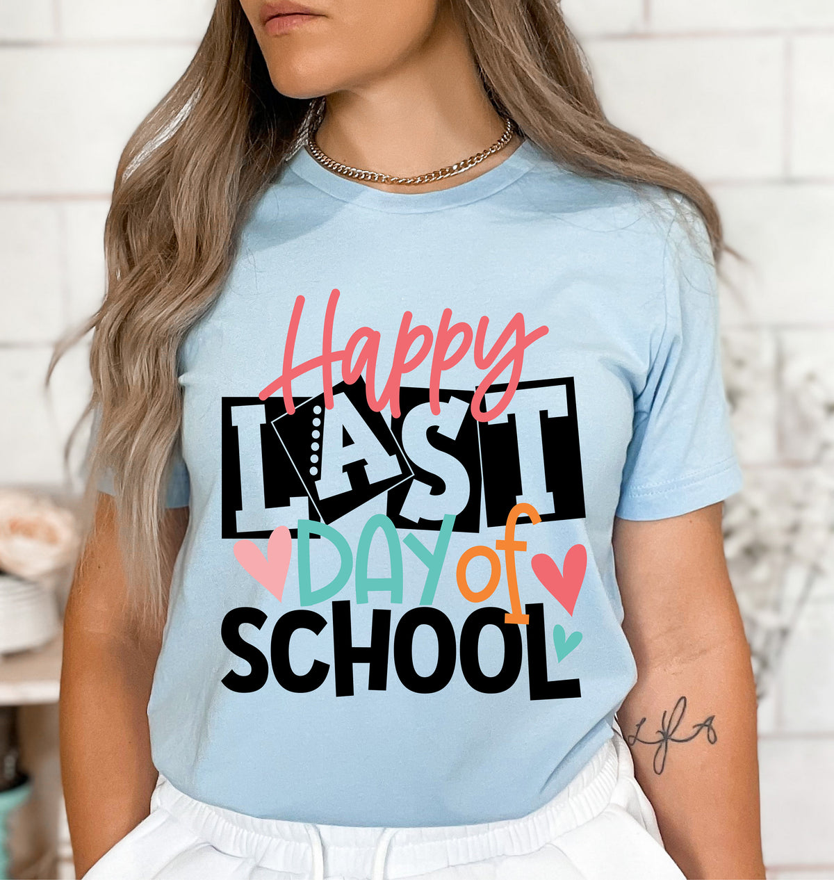 Happy Last Day of School T-Shirt: Hello Summer End of Year Tee