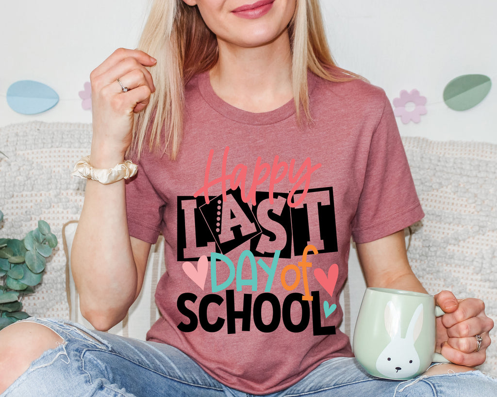 Happy Last Day of School T-Shirt: Hello Summer End of Year Tee