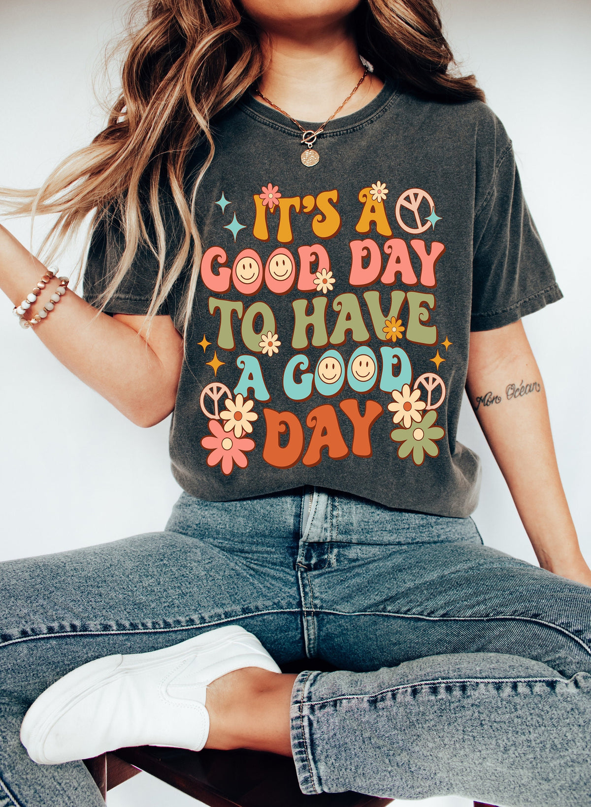 Good Day T-Shirt: Inspirational Women's Power Tee