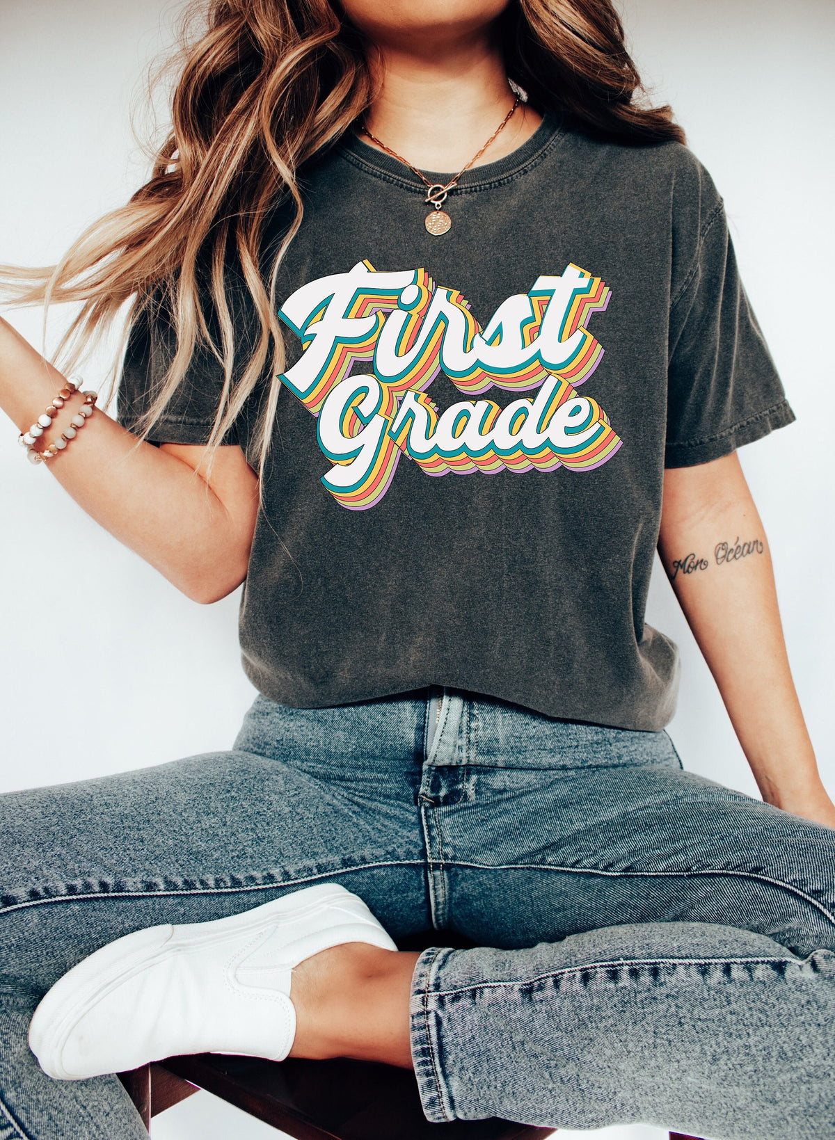 First Grade Teacher Shirt: Back To School T-Shirt
