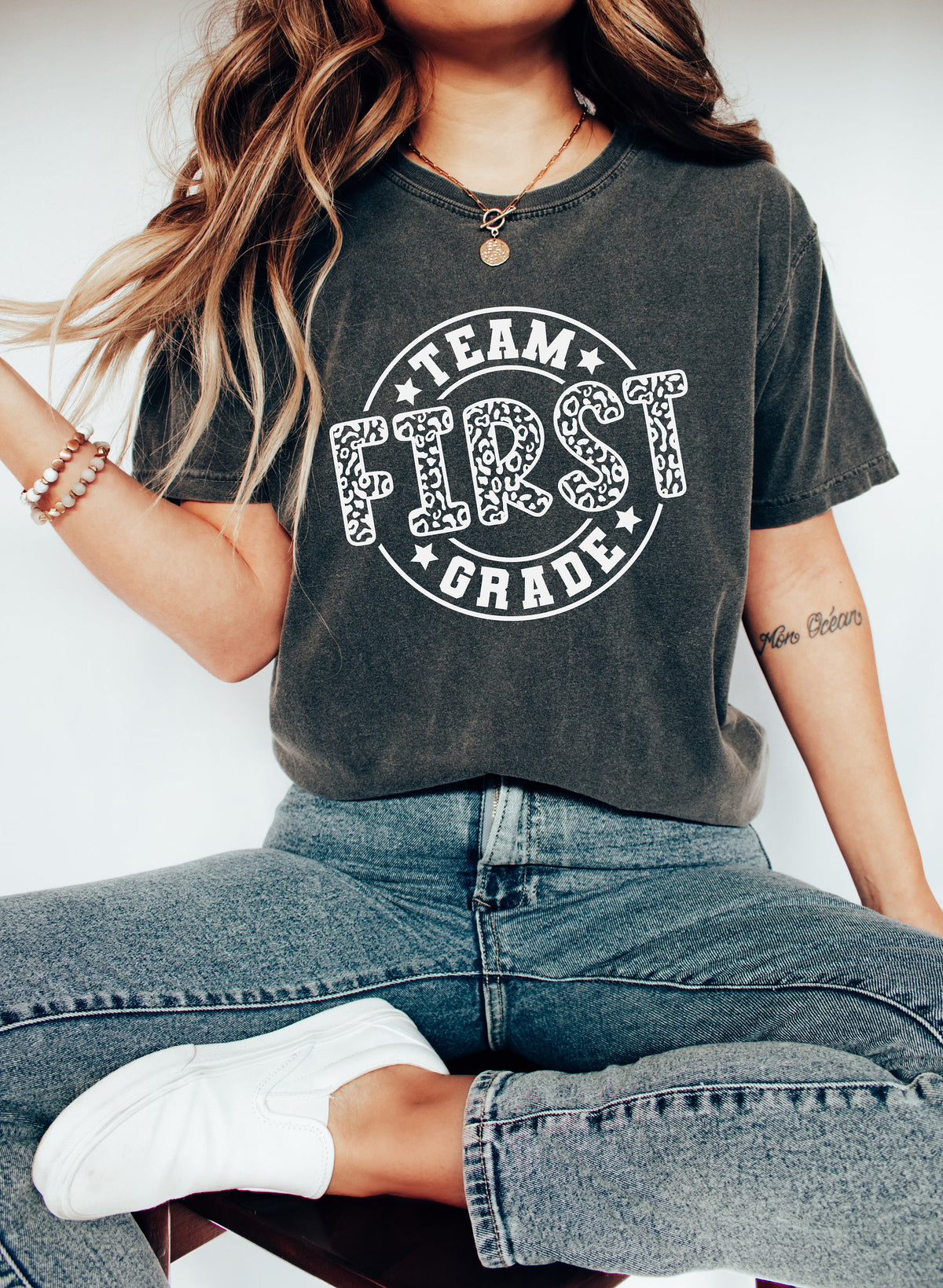 Team First Grade Teacher Shirt: Back to School T-Shirt