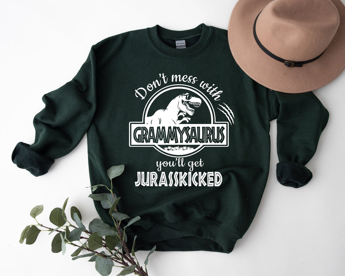 Nanasaurus Shirt: Funny Nana Dinosaur Gift
