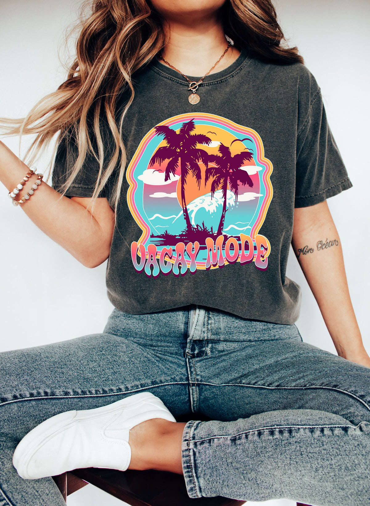 Vacay Mode Shirt: Retro Palm Tree Vacation Tee