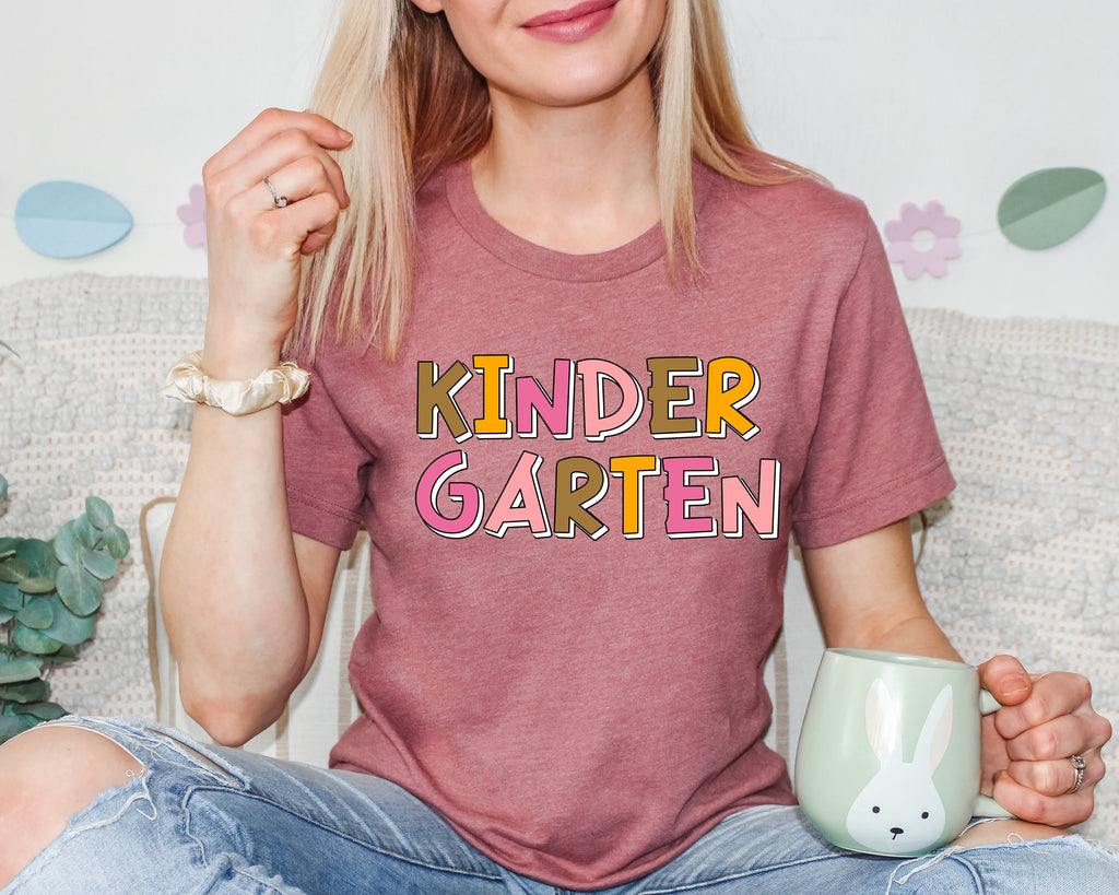 Kindergarten Teacher T-Shirt: Kinder Crew Squad Team Shirt