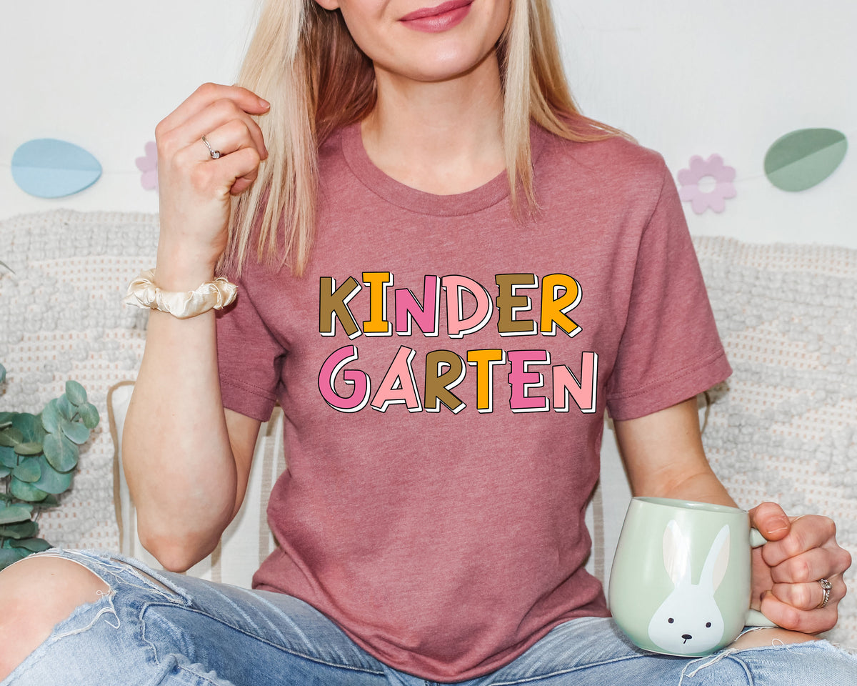 Kindergarten Teacher T-Shirt: Kinder Crew Squad Team Shirt
