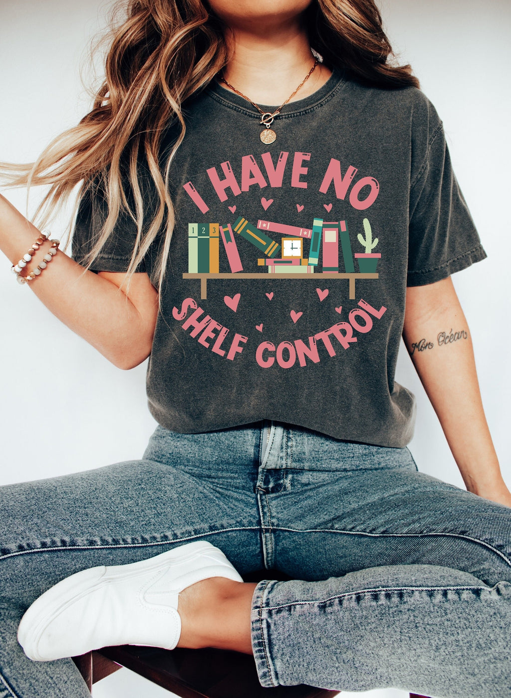 I Have No Shelf Control T-Shirt: Bookworm Librarian Gift