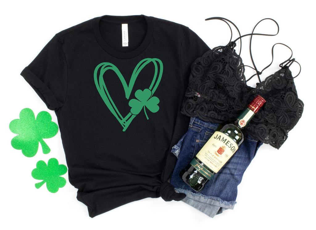Womens Heart Shamrock Sweatshirt - St Patricks Day Gift