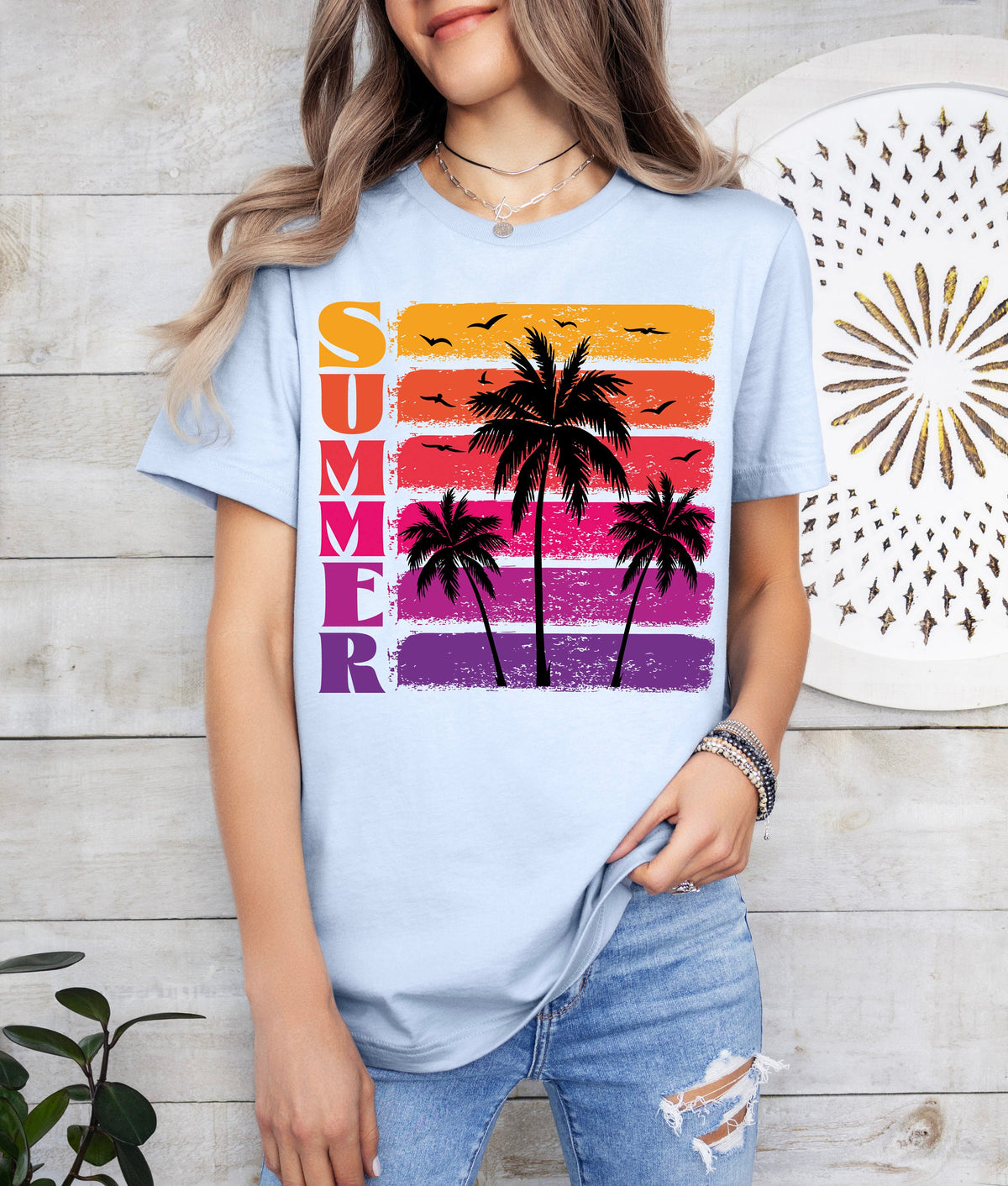 Retro Palm Tree Sunset Shirt: Women's Summer Vacation Tee