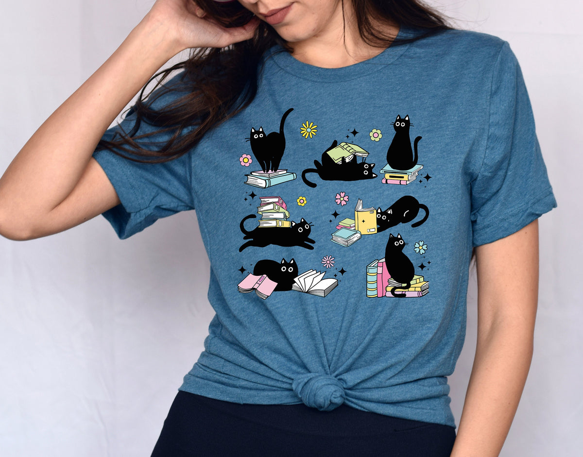 Cats Reading Books Sweatshirt - Cat Lover Gift
