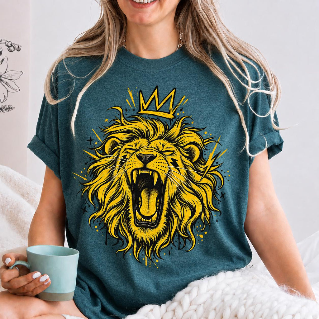 Vintage Lion Shirt, Boho Lion Shirt, Distressed Lion Tee, Wild Animal Shirt