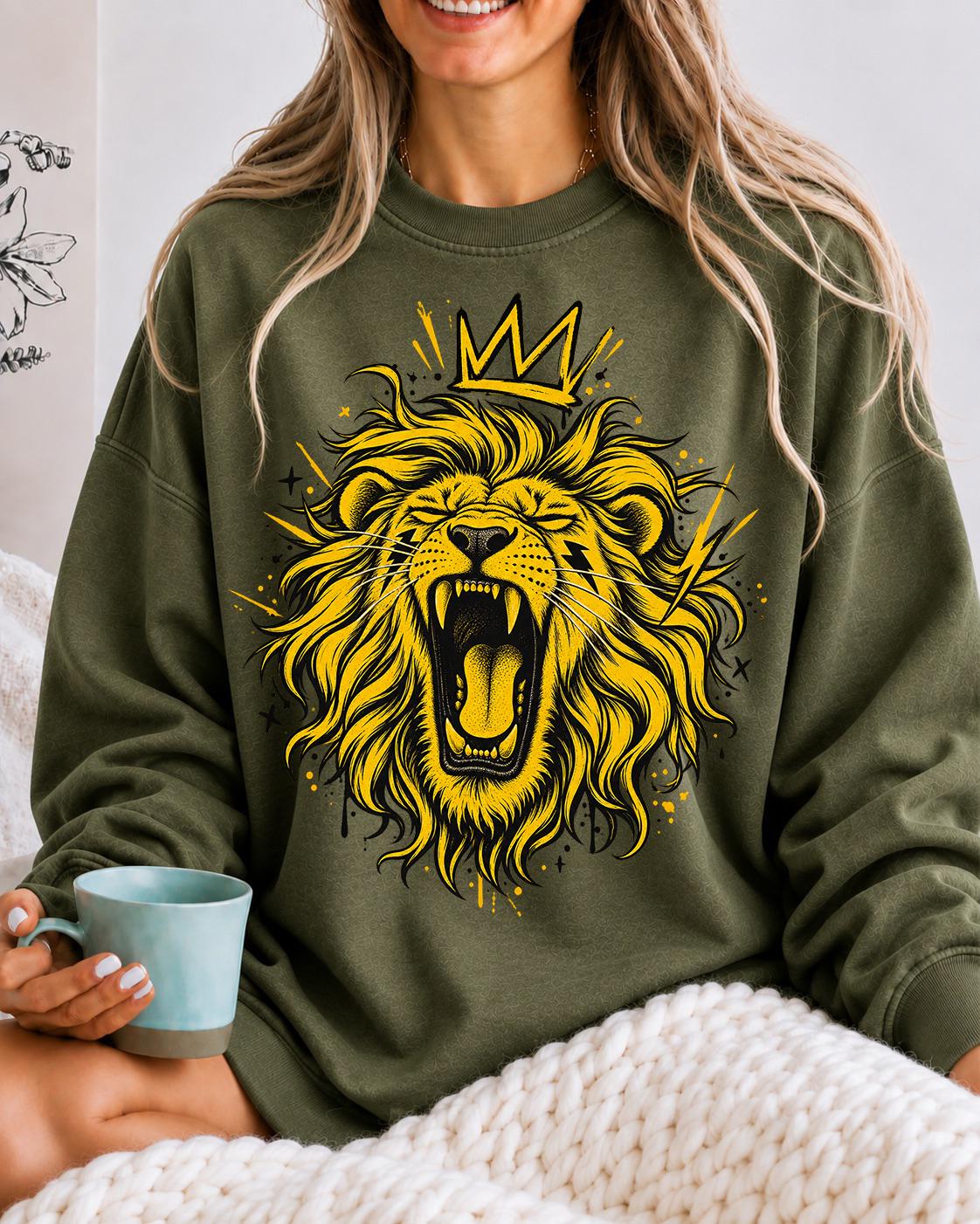 Vintage Lion Shirt, Boho Lion Shirt, Distressed Lion Tee, Wild Animal Shirt